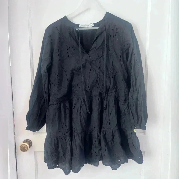 Petal + Pup black eyelet tiered boho beach resort mini dress Size 6 - Picture 1 of 3